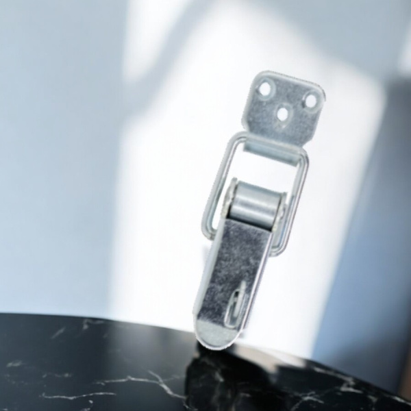 Замок для ящиков 55,2*18,5 мм., цинк / Надежный и долговечный